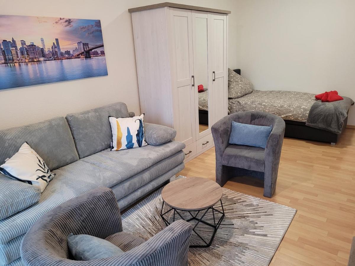 Wohnung In Oberhausen: Zentral & Ruhig, Eigener Eingang Oberhausen  Dış mekan fotoğraf