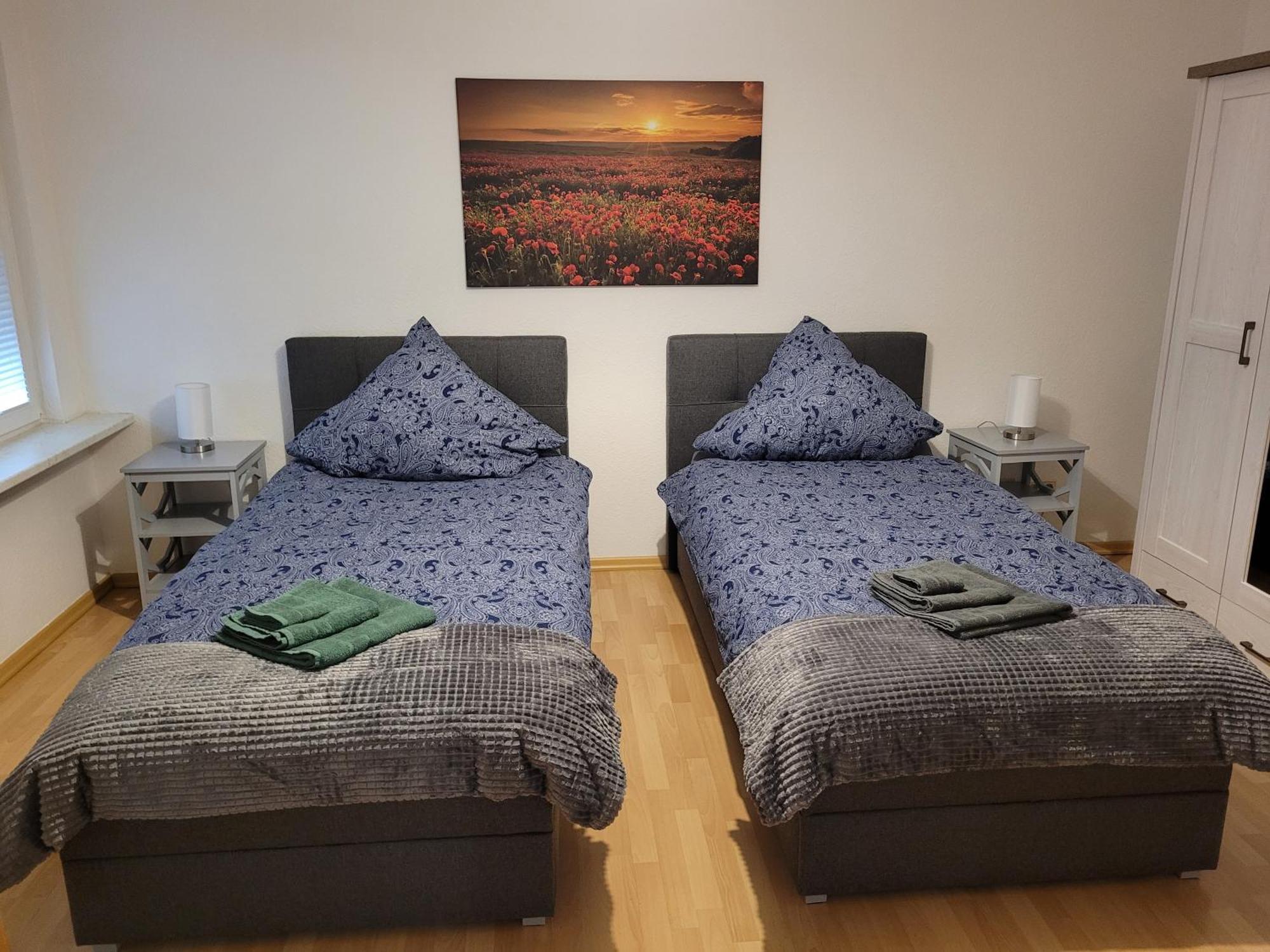 Wohnung In Oberhausen: Zentral & Ruhig, Eigener Eingang Oberhausen  Dış mekan fotoğraf