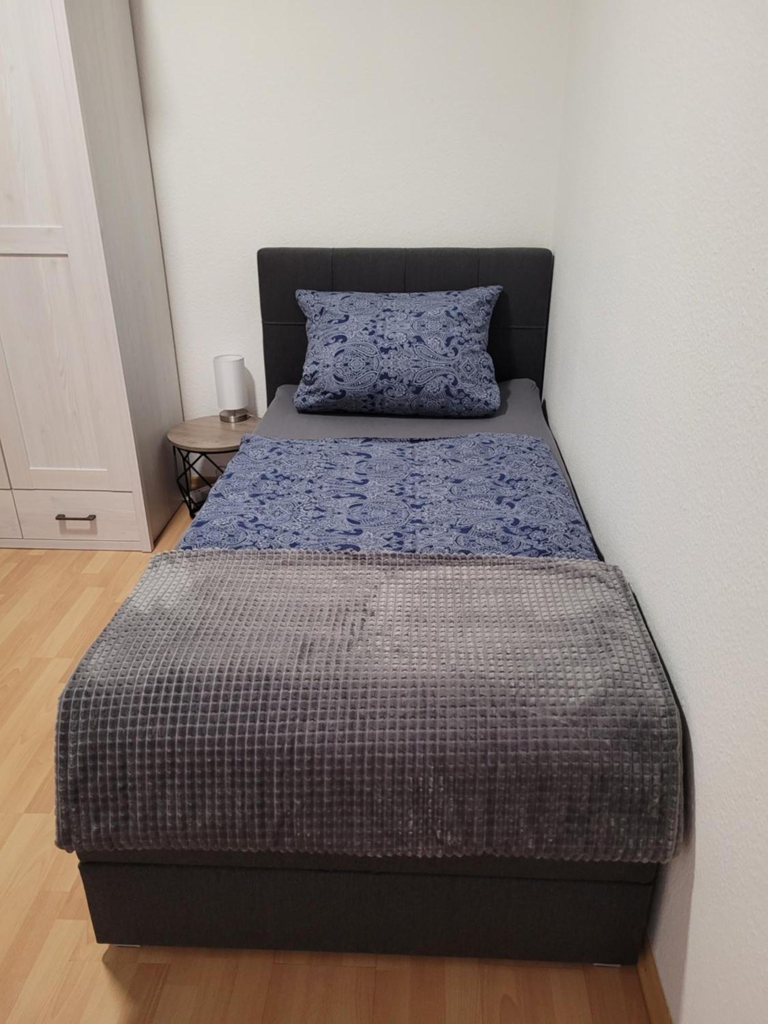 Wohnung In Oberhausen: Zentral & Ruhig, Eigener Eingang Oberhausen  Dış mekan fotoğraf